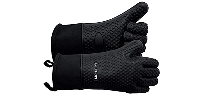 GEEKHOM Grilling Gloves, Heat Resistant Gloves BBQ Kitchen Silicone Oven Mitts, Long Waterproof Non-Slip Potholder for Barbecue, Cooking, Baking (Black)